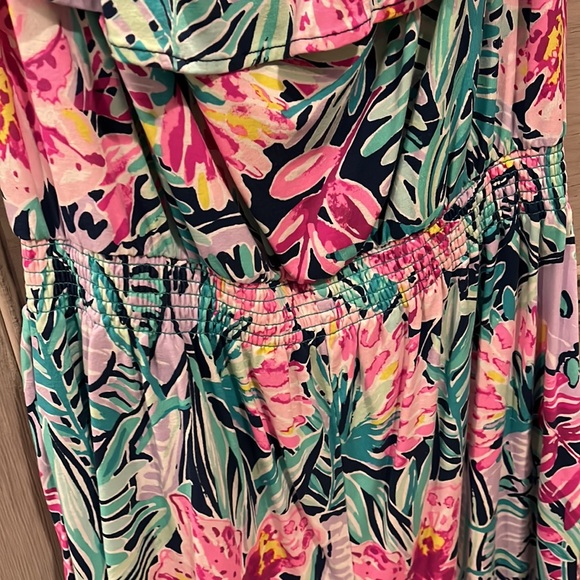 Lily Pulitzer strapless romper! - Picture 5 of 5